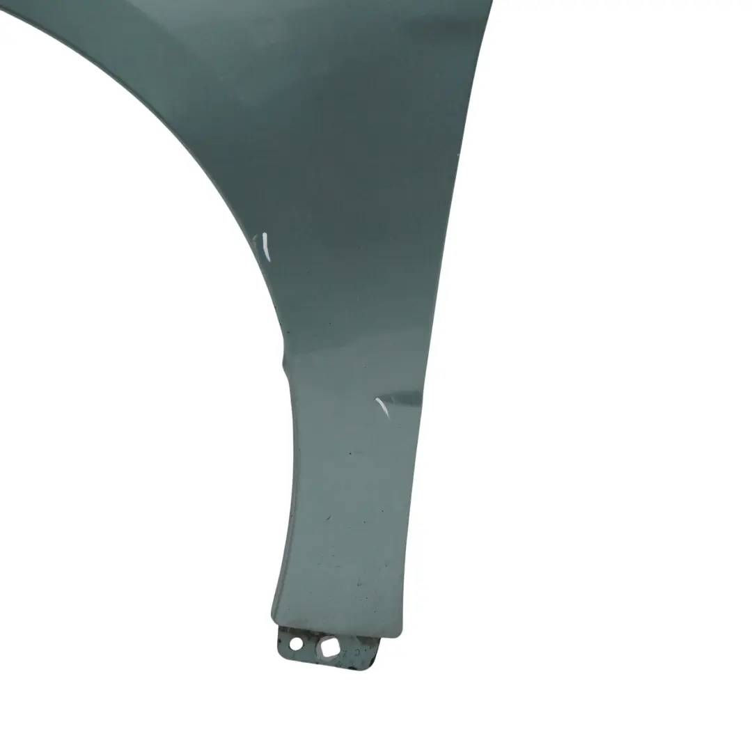 Seitenteil vorne links Kotflügel Spring Source Blue - 958 für Mercedes W169 mit Teilenummer A1698810101 Mercedes W169 Seitenteil vorne links Kotflügel Spring Source Blue - 958 - SKU A1698810101-SSO - Teilenummer A1698810101