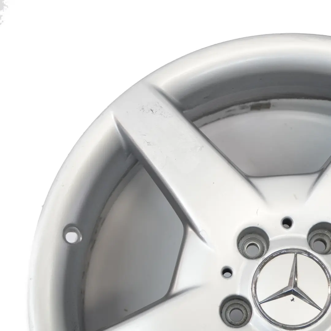 Front Silver Alloy Wheel Rim 18" 7,5J ET:37 to Mercedes R171 C209 AMG with Part number A1714011602 Mercedes R171 C209 AMG Front Silver Alloy Wheel Rim 18" 7,5J ET:37 - SKU A1714011602-2 - Part number A1714011602