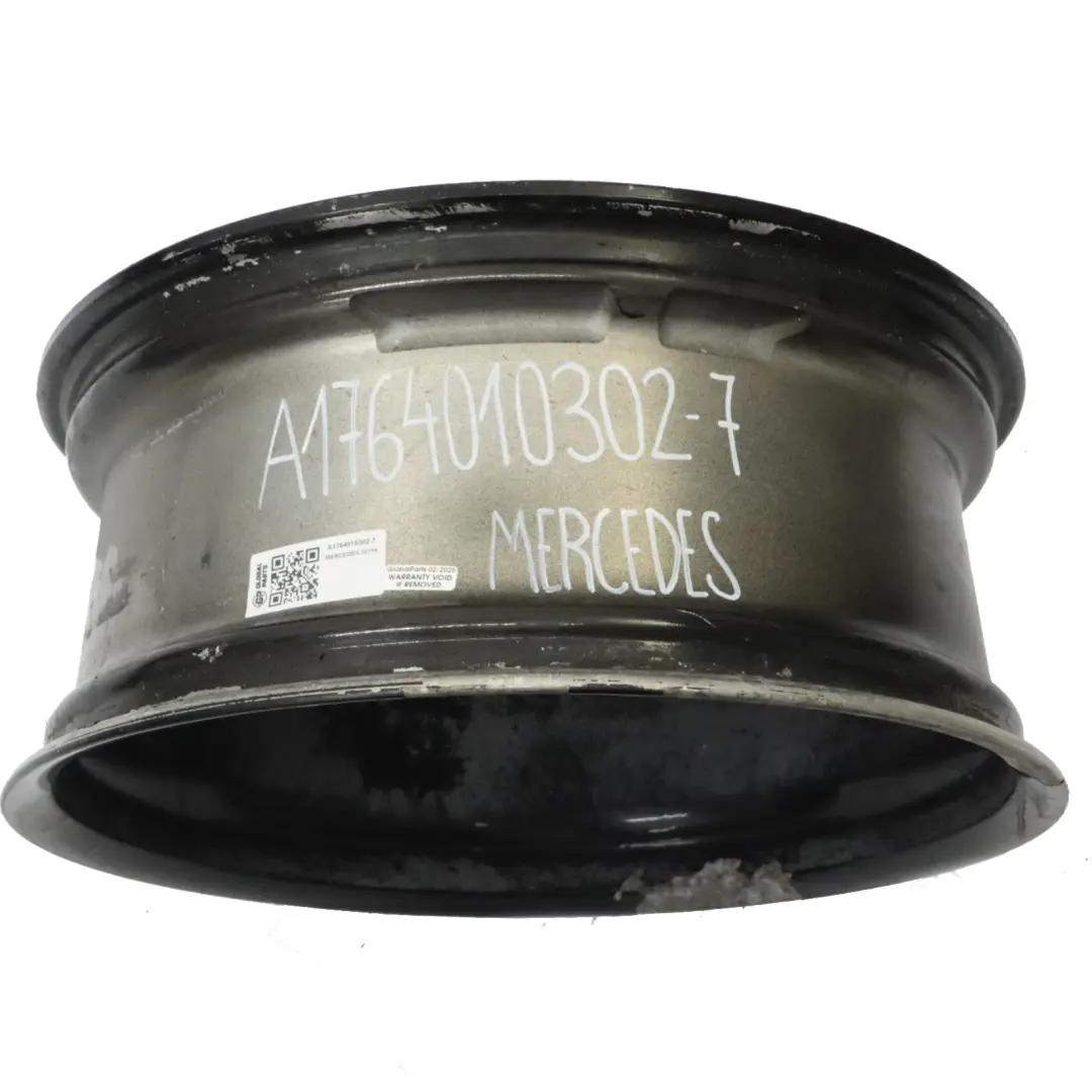 Felga Aluminiowa Czarna 18" ET:52 7.5J do Mercedes W176 W246 AMG o numerze A1764010302 Mercedes W176 W246 AMG Felga Aluminiowa Czarna 18" ET:52 7.5J - SKU A1764010302-7 - Numer Części A1764010302