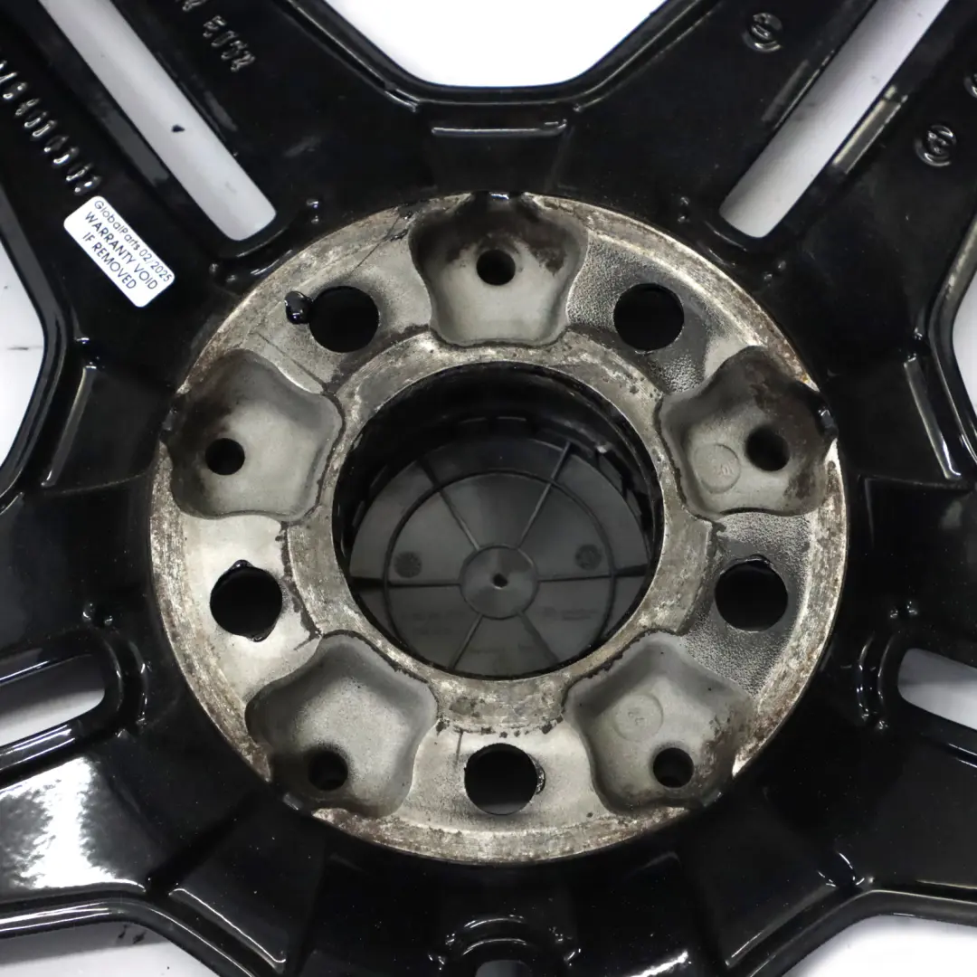 Leicht Metall Felge 18" ET:52 7.5J für Mercedes W176 W246 AMG mit Teilenummer A1764010302 Mercedes W176 W246 AMG Leicht Metall Felge 18" ET:52 7.5J - SKU A1764010302-7 - Teilenummer A1764010302