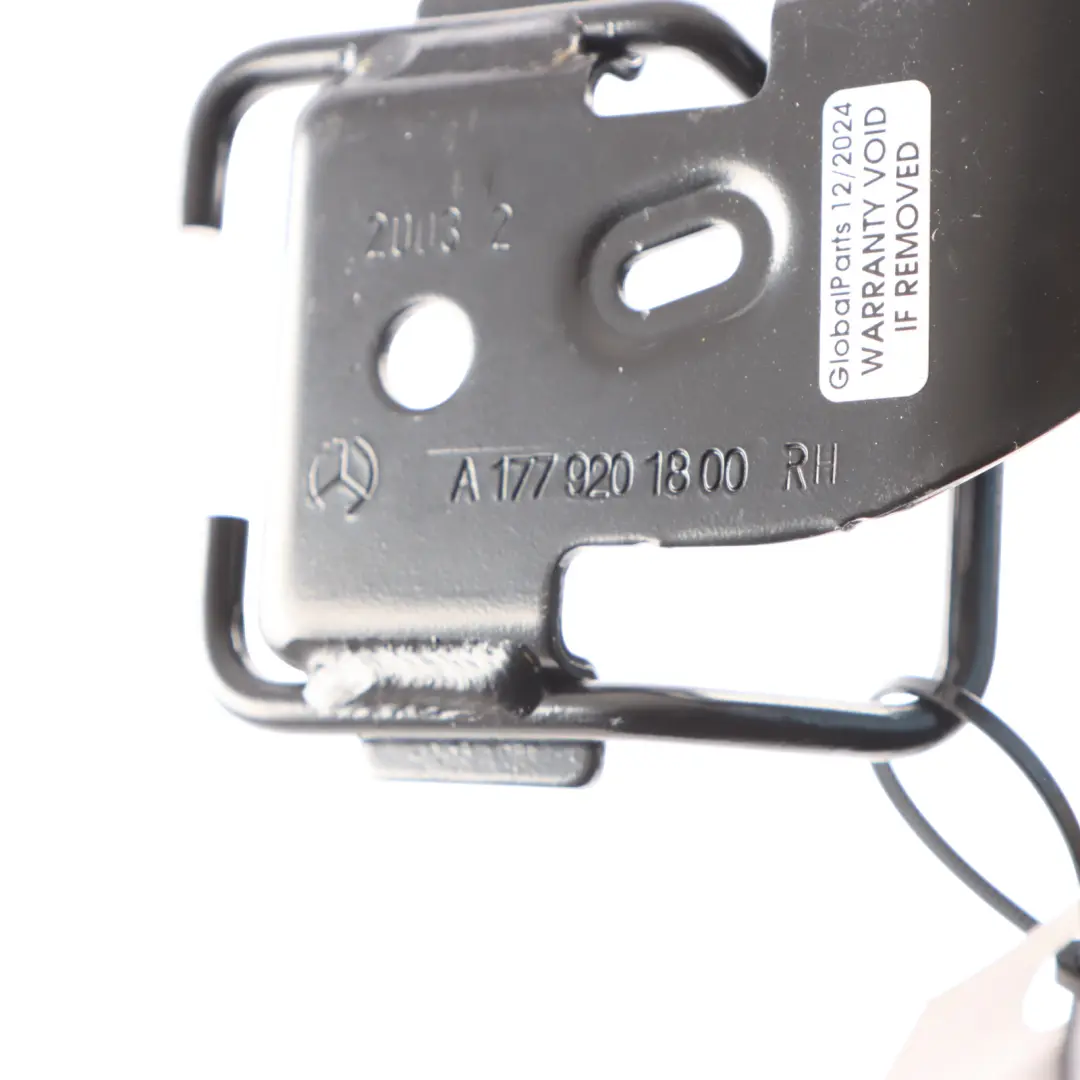 Sitz ISO Fix Halterung Isofix Hinten Rechts für Mercedes C118 W177 mit Teilenummer A1779201800 Mercedes C118 W177 Sitz ISO Fix Halterung Isofix Hinten Rechts - SKU A1779201800 - Teilenummer A1779201800