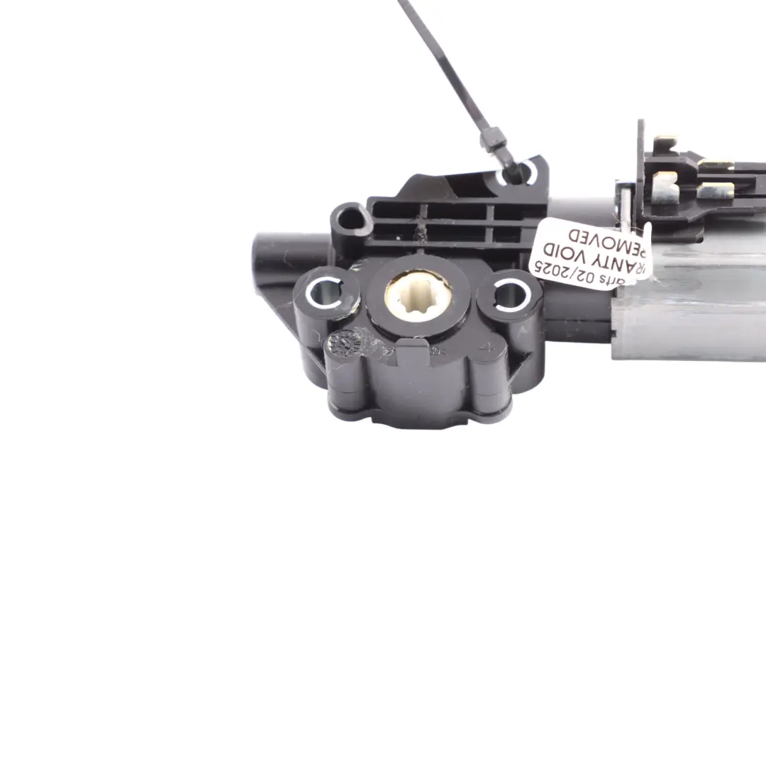 Steering Column Motor Mercedes W166 W207 W292 Adjustment Drive Unit to with Part number A2044600425 Steering Column Motor Mercedes W166 W207 W292 Adjustment Drive Unit - SKU A2044600425 - Part number A2044600425