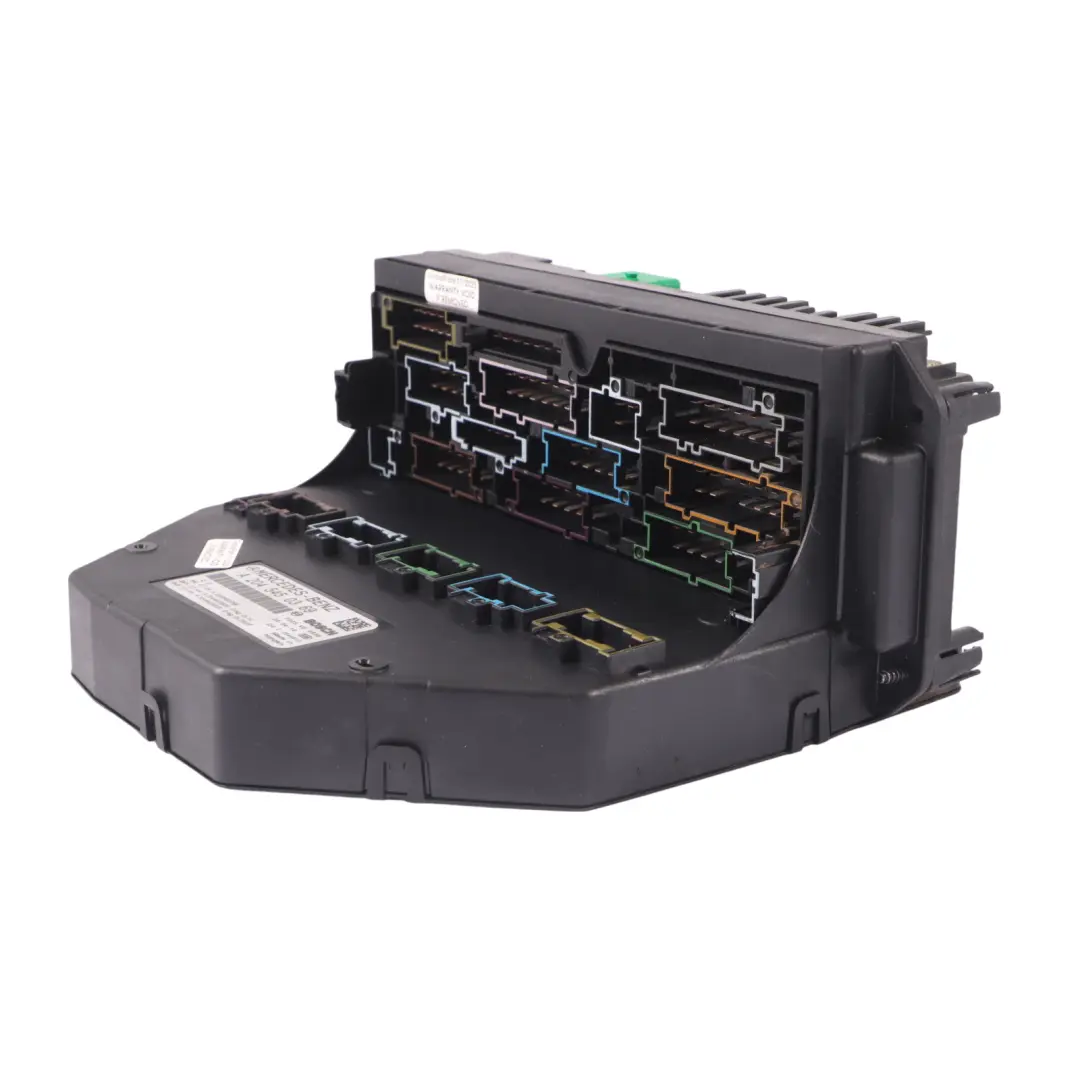 Fuse Box Terminal Connection Unit to Mercedes S204 with Part number A2045450369 Mercedes S204 Fuse Box Terminal Connection Unit - SKU A2045450369 - Part number A2045450369