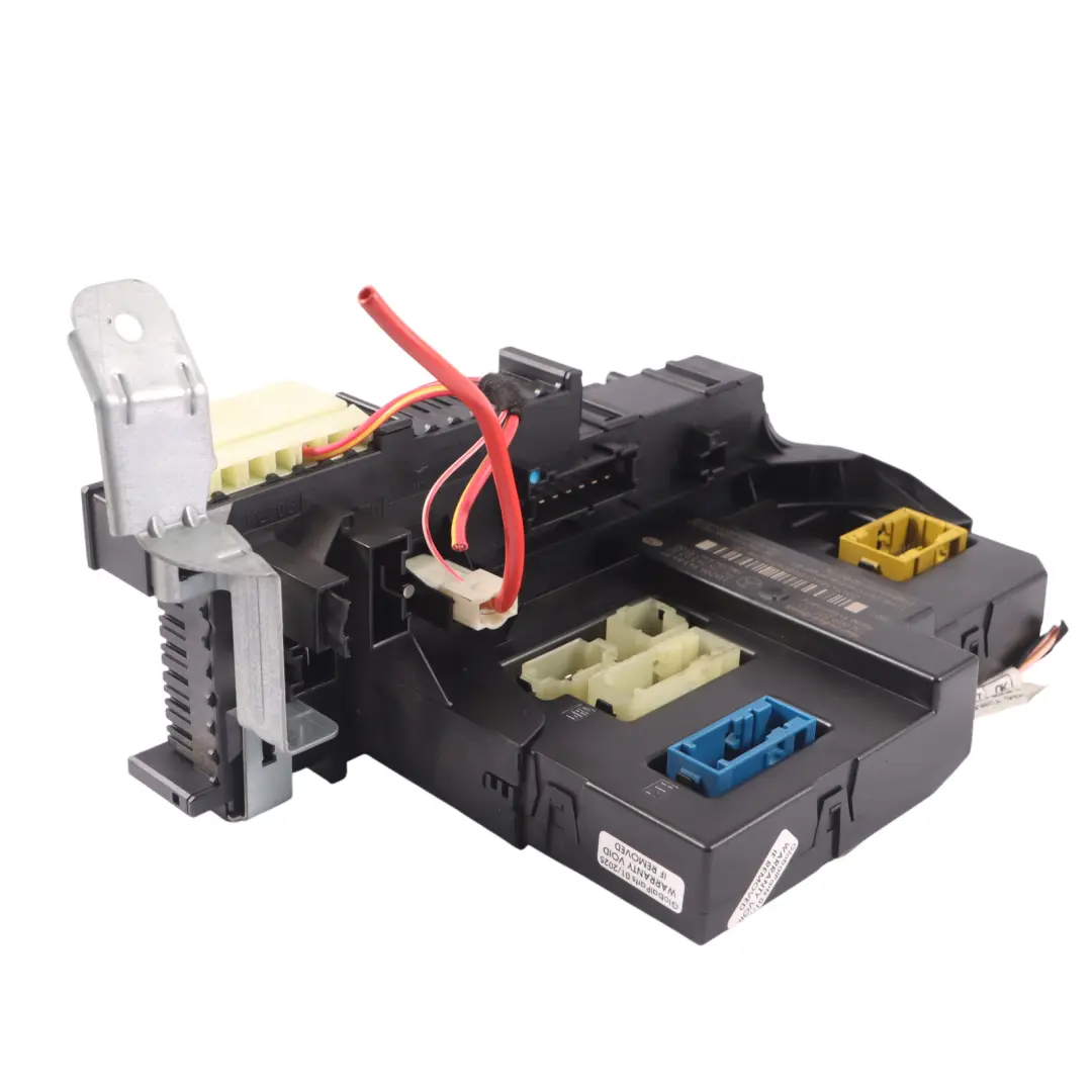 Boîte à fusibles Unité de connexion terminale A2115452301 pour Mercedes W204 à propos du numéro de pièce A2045458401 Mercedes W204 Boîte à fusibles Unité de connexion terminale A2115452301 - SKU A2045458401 - Numéro de pièce A2045458401