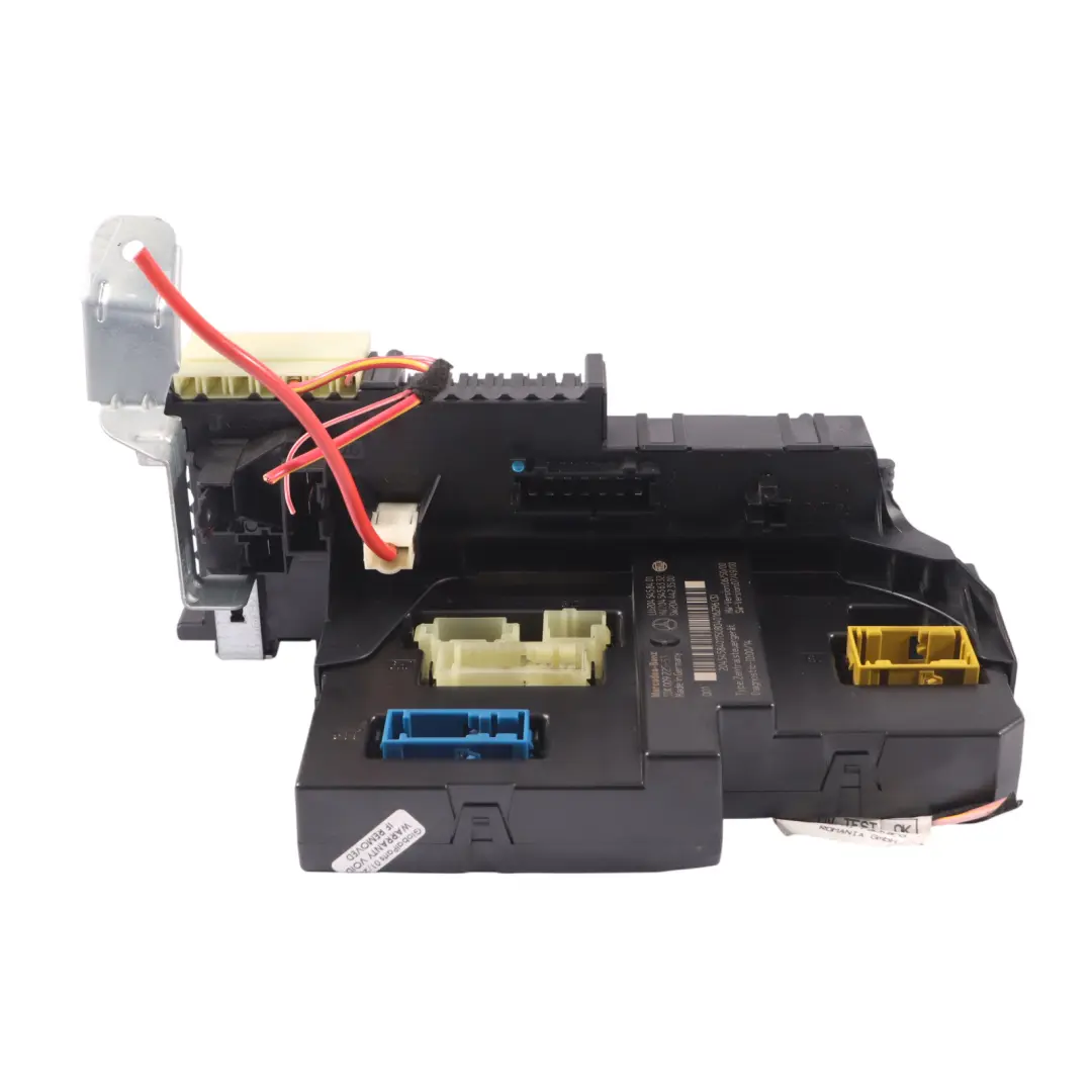 Fuse Box Terminal Connection Unit A2115452301 to Mercedes W204 with Part number A2045458401 Mercedes W204 Fuse Box Terminal Connection Unit A2115452301 - SKU A2045458401 - Part number A2045458401