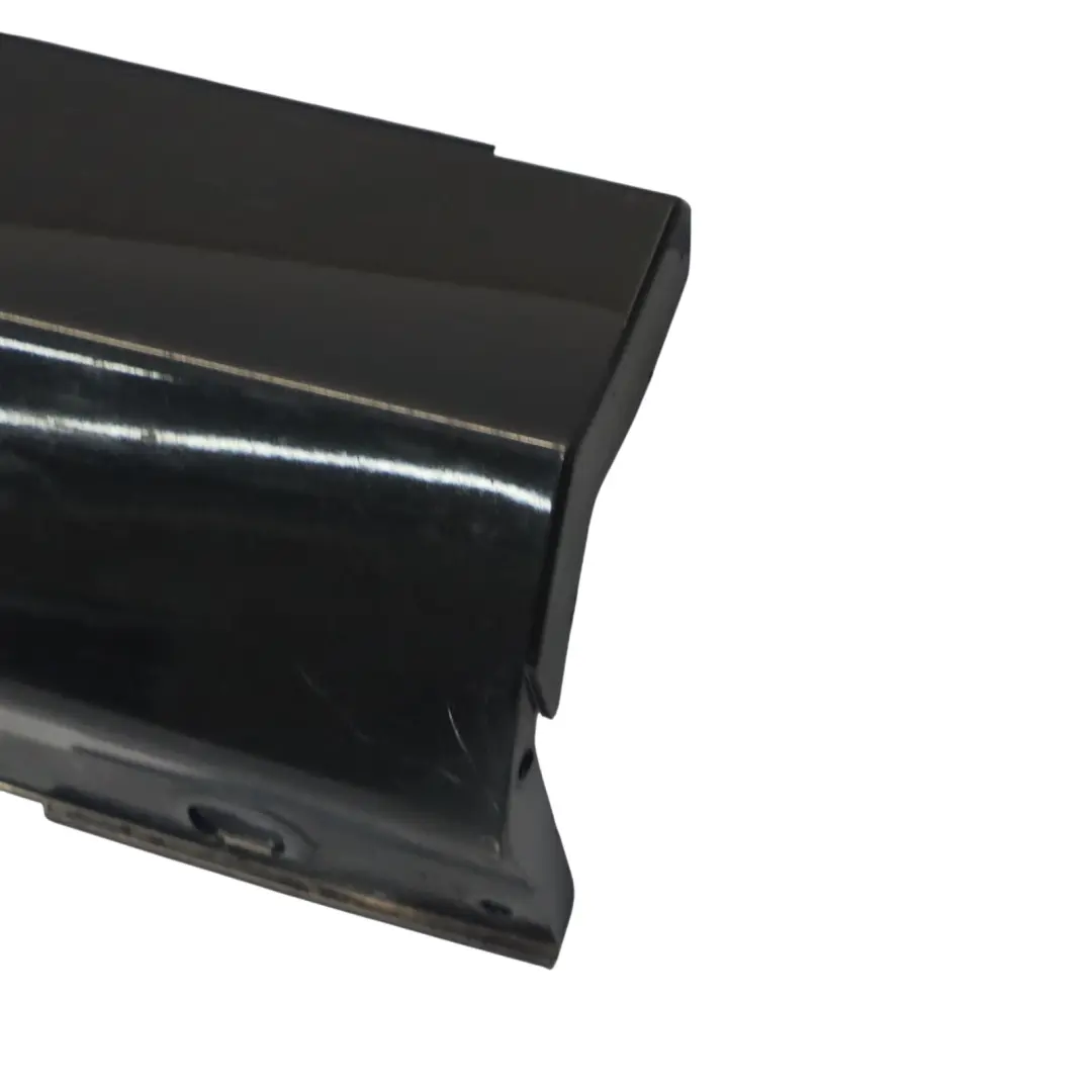 Jupe Latérale De Seuil Porte Gauche Obsidian Black Metallic - 197 pour Mercedes W204 à propos du numéro de pièce A2046980354 Mercedes W204 Jupe Latérale De Seuil Porte Gauche Obsidian Black Metallic - 197 - SKU A2046980354-OB2 - Numéro de pièce A2046980354