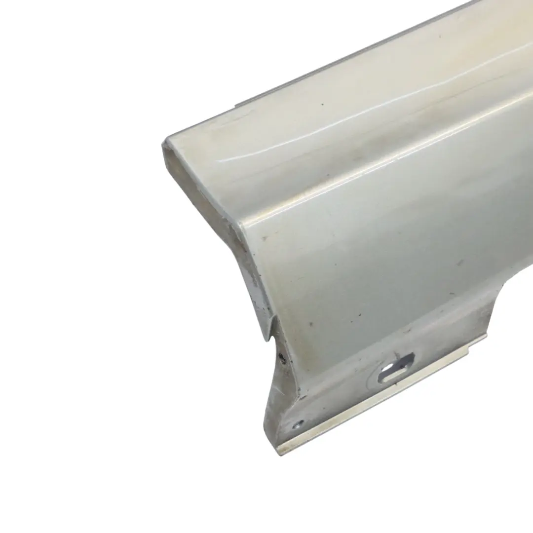 Jupe Latérale De Seuil Porte Droite Palladium Silver Metallic 792 pour Mercedes W204 à propos du numéro de pièce A2046980454 Mercedes W204 Jupe Latérale De Seuil Porte Droite Palladium Silver Metallic 792 - SKU A2046980454-PAL2 - Numéro de pièce A2046980454