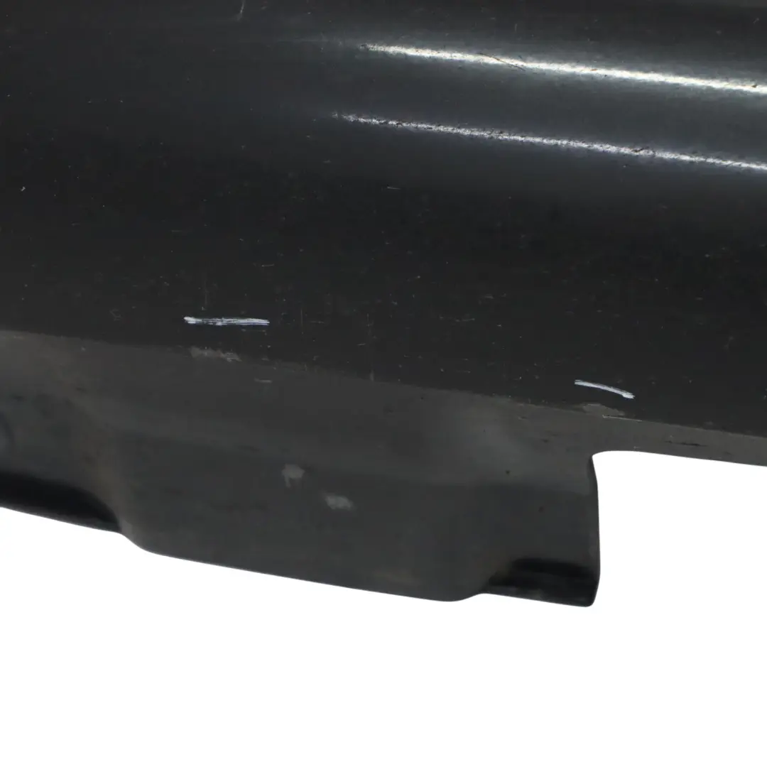 Mercedes W204 Faldon Lateral Cubre Umbral Puerta Izquierdo Negro Obsidiana 197 - SKU A2046981354-OB - Número de pieza A2046981354