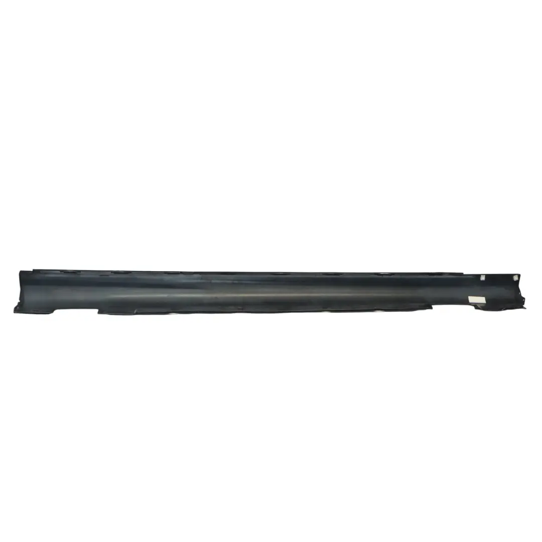 Mercedes W204 Faldon Lateral Cubre Umbral Puerta Izquierdo Negro Obsidiana 197 - SKU A2046981354-OB - Número de pieza A2046981354