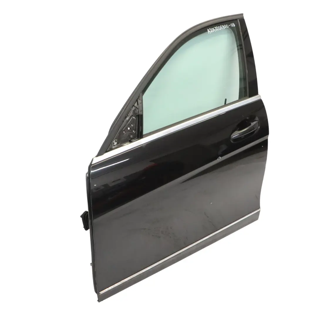 Mercedes W204 Tür Vorne Links Obsidian Schwarz Metallic - 197 - SKU A2047205900-OB - Teilenummer A2047205900
