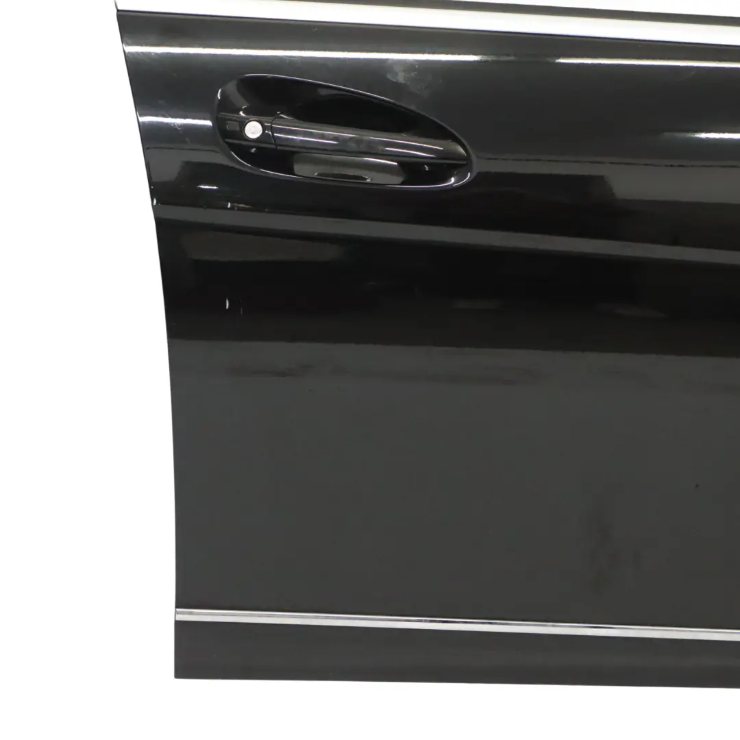 Mercedes W204 Rivestimento Anteriore Destro Obsidian Black Metallic - 197 - SKU A2047206000-OB - Numero di parte A2047206000