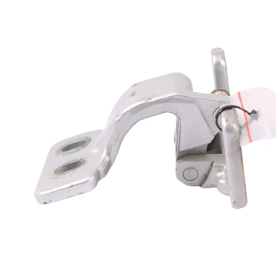 Bisagra portón trasero izquierdo maletero Iridium Silver - 775 para Mercedes S204 con número de pieza A2047400137 Mercedes S204 Bisagra portón trasero izquierdo maletero Iridium Silver - 775 - SKU A2047400137-IRS - Número de pieza A2047400137