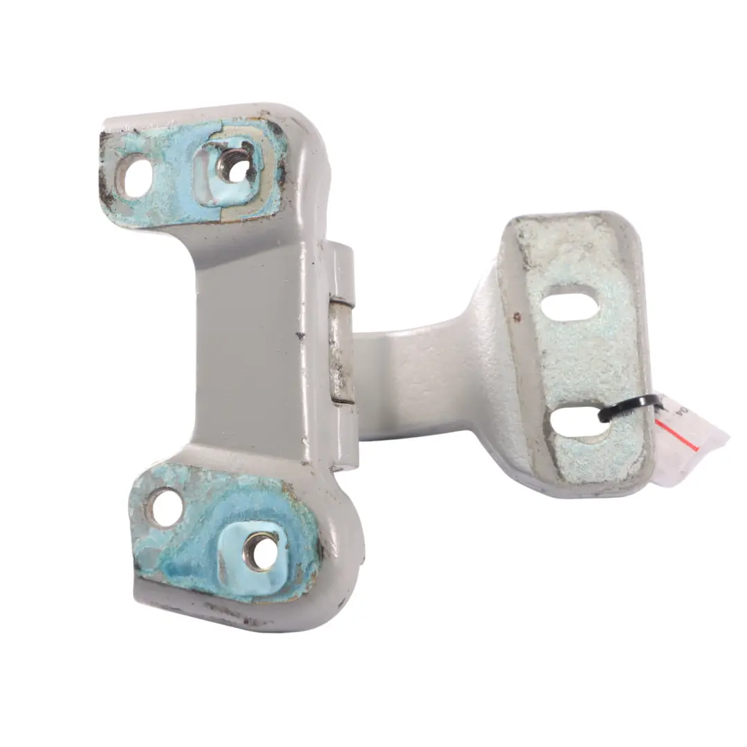 Charnière hayon arrière droite pour argent iridium - 775 pour Mercedes S204 Estate à propos du numéro de pièce A2047400237 Mercedes S204 Estate Charnière hayon arrière droite pour argent iridium - 775 - SKU A2047400237-IRS - Numéro de pièce A2047400237