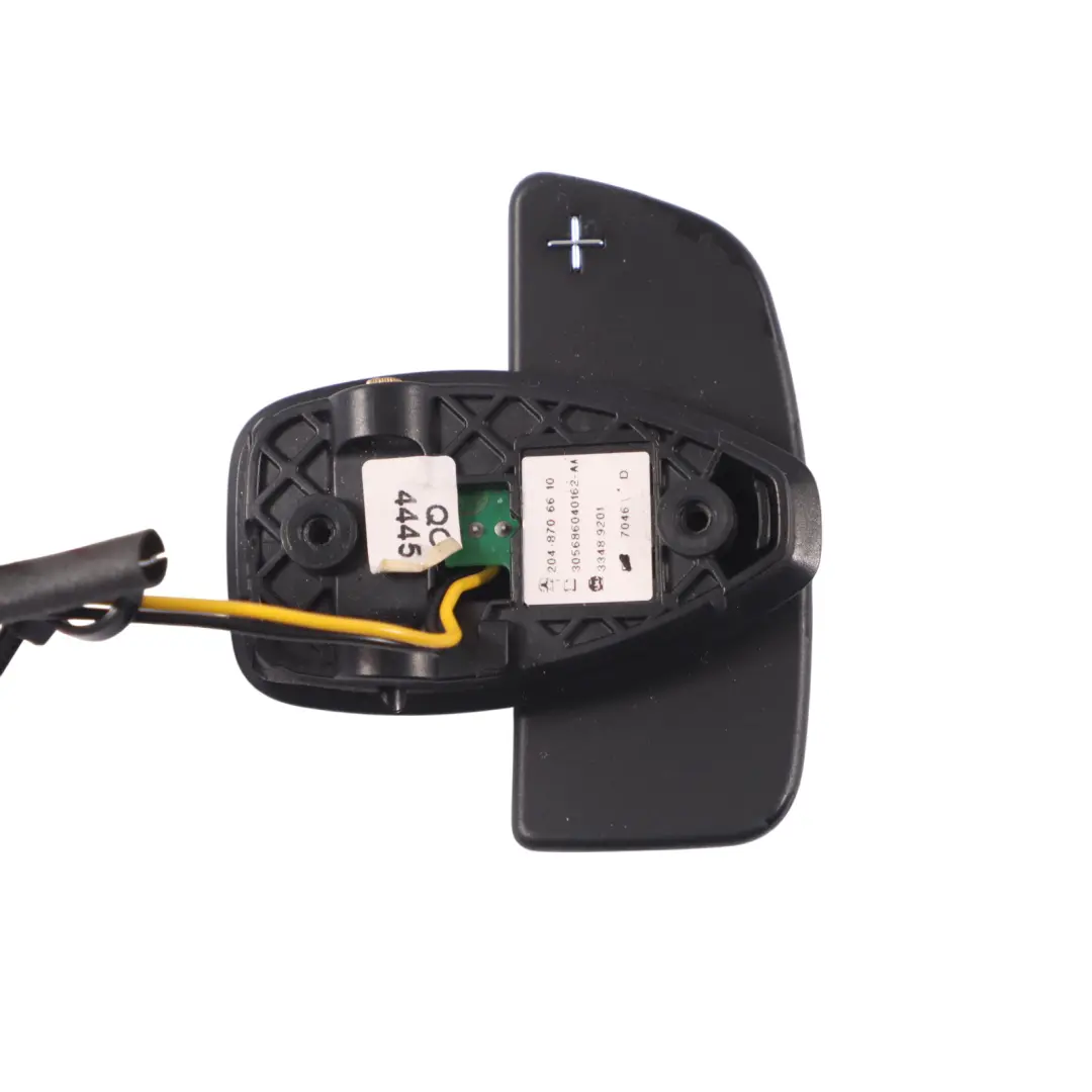 Interrupteur de changement de vitesse au volant droit Mercedes W212  - SKU A2048706610 - Numéro de pièce A2048706610