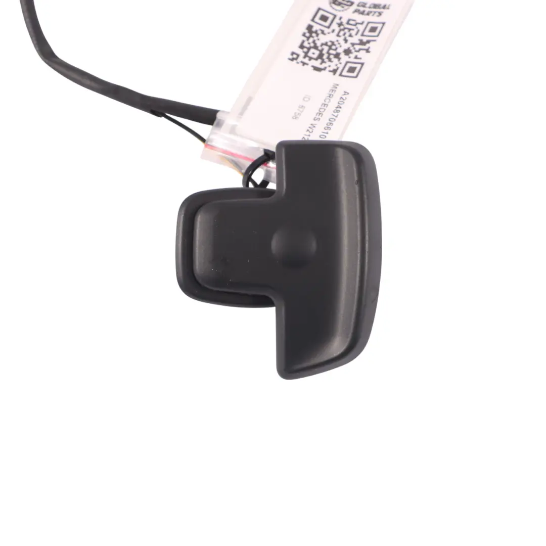 Paletas cambio marchas volante interruptor derecho para Mercedes W212 con número de pieza A2048706610 Mercedes W212 Paletas cambio marchas volante interruptor derecho - SKU A2048706610 - Número de pieza A2048706610