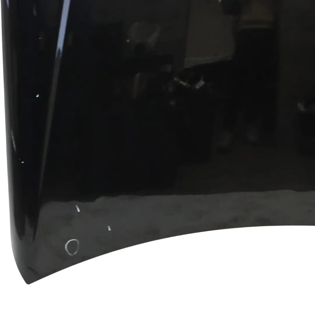 Maska Pokrywa Silnika Obsidian Black Czarny Metalik - 197 do Mercedes W204 o numerze A2048801057 Mercedes W204 Maska Pokrywa Silnika Obsidian Black Czarny Metalik - 197 - SKU A2048801057-OB2 - Numer Części A2048801057