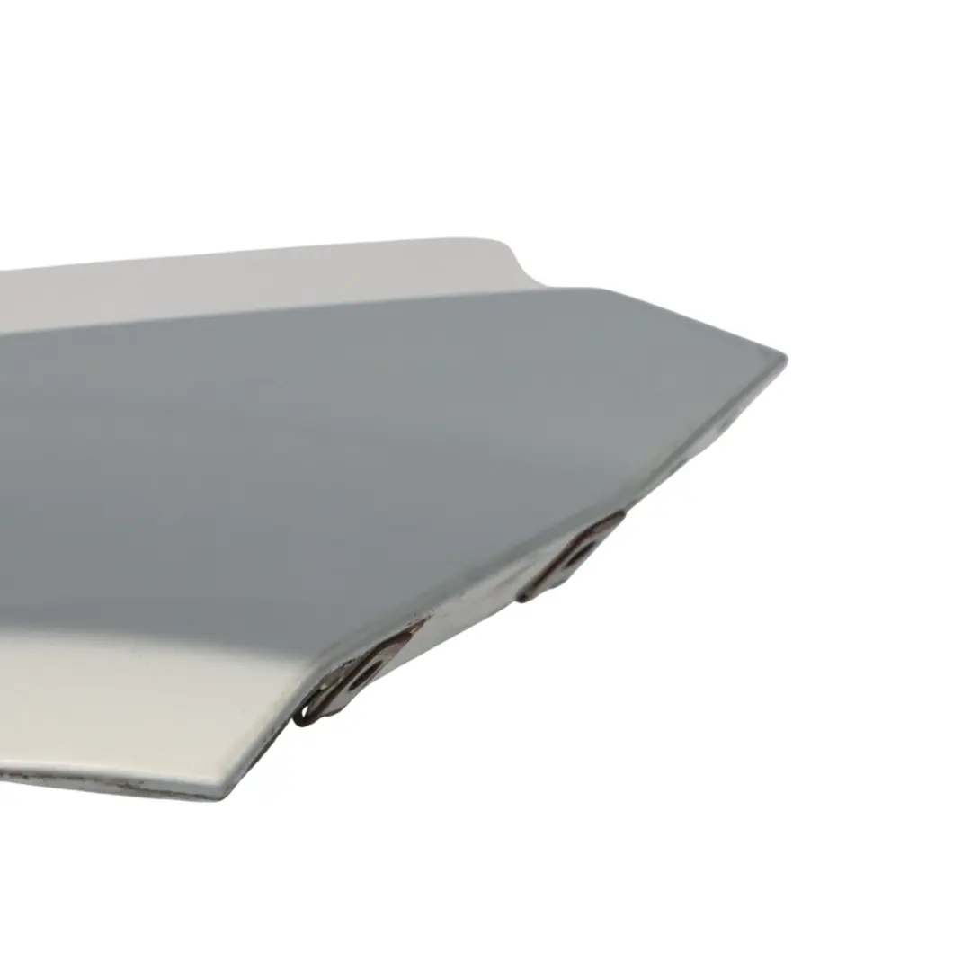 Panneau latéral l'aile avant droite Iridium Argent - 775 pour Mercedes W204 à propos du numéro de pièce A2048801418 Mercedes W204 Panneau latéral l'aile avant droite Iridium Argent - 775 - SKU A2048801418-IRS3 - Numéro de pièce A2048801418