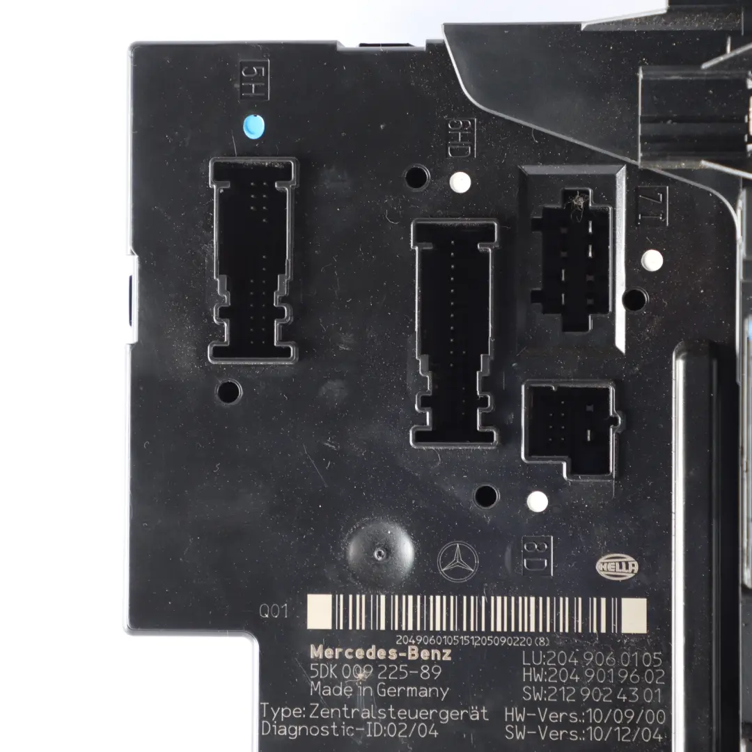 Mercedes W204 SAM Control Unit Module Fuse Box Relay Rear - SKU A2049060105-2 - Part number A2049060105