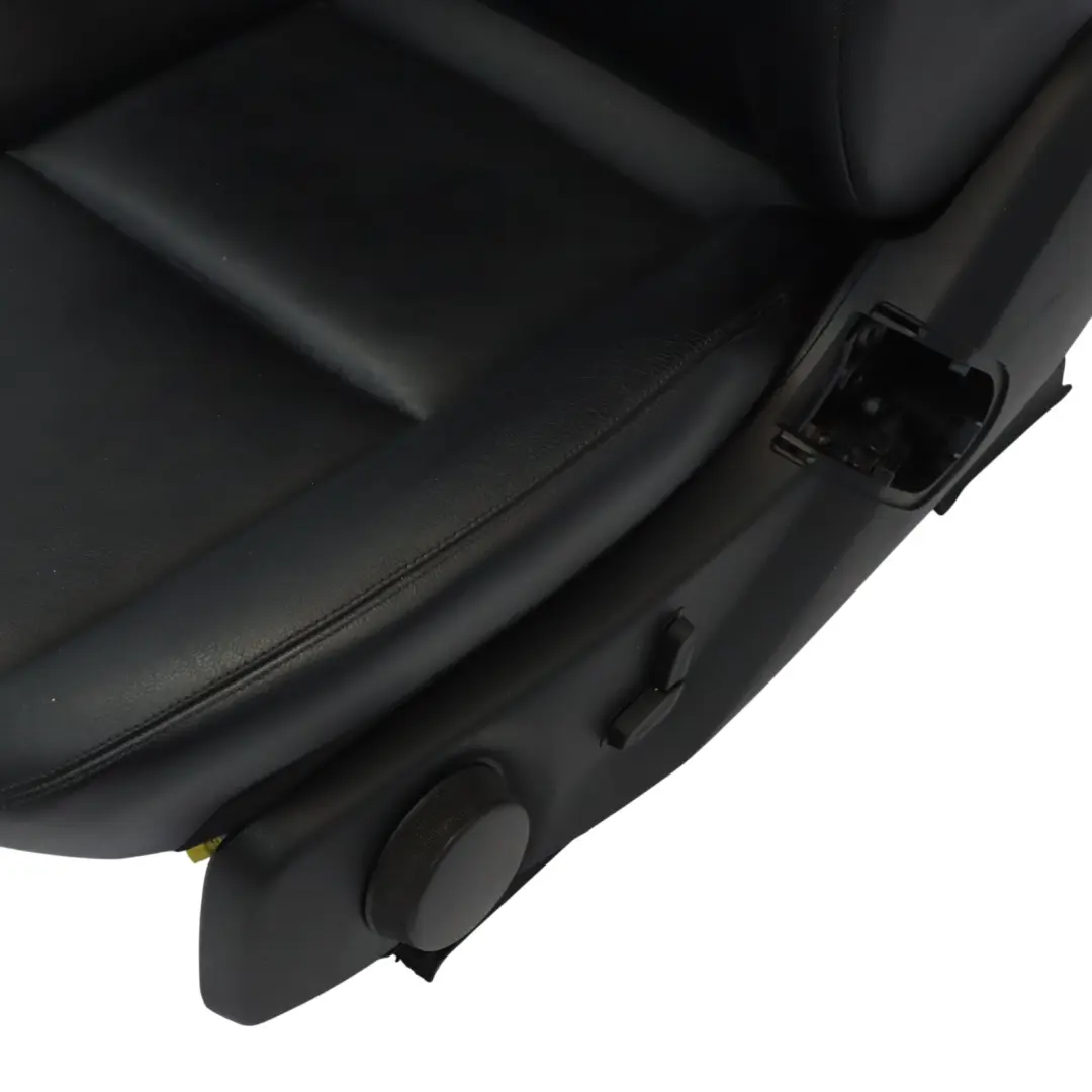 Mercedes W204 S204 Sedile anteriore sinistro Sport Pelle Nero Interno Elettrico - SKU A2049104547-7 - Numero di parte A2049104547