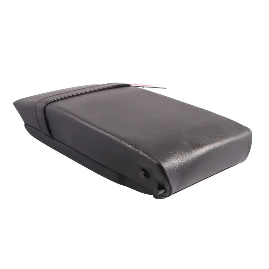 Mercedes W204 Accoudoir central siège arrière Porte gobelet en cuir - SKU A2049700130-2 - Numéro de pièce A2049700130