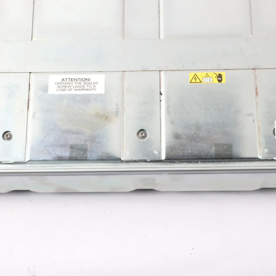 Lithium-Ion High Voltage Battery A2053402000 to Mercedes W205 W213 350e Hybrid with Part number A2053403500 Mercedes W205 W213 350e Hybrid Lithium-Ion High Voltage Battery A2053402000 - SKU A2053403500 - Part number A2053403500