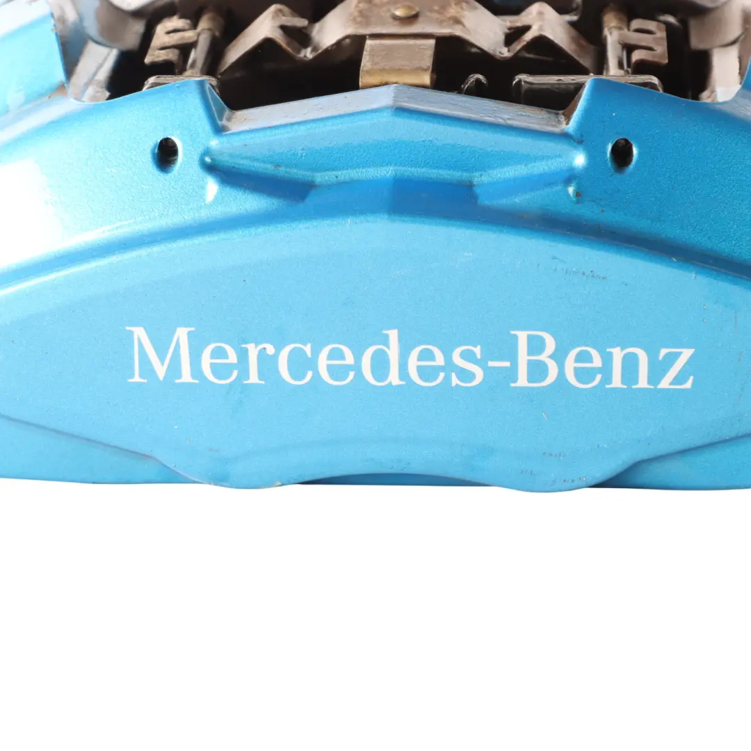 Pinza Freno Rueda Delantera Derecha para Mercedes W205 W213 con número de pieza A2054214400 Mercedes W205 W213 Pinza Freno Rueda Delantera Derecha - SKU A2054214400 - Número de pieza A2054214400