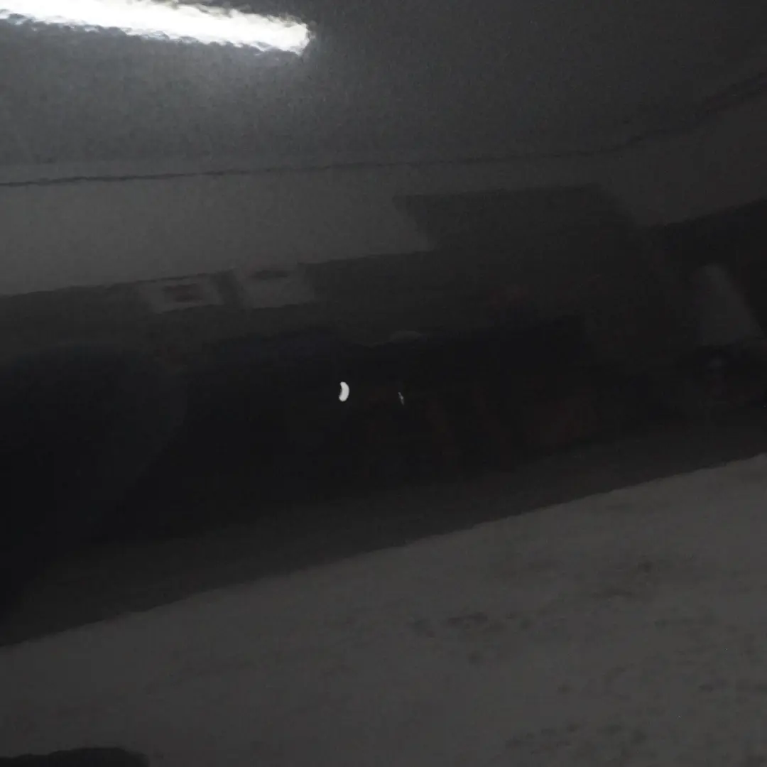 Drzwi Przednie Prawe Tenorite Grey Szary Metalik - 755 do Mercedes W205 o numerze A2057200205 Mercedes W205 Drzwi Przednie Prawe Tenorite Grey Szary Metalik - 755 - SKU A2057200205-TNG - Numer Części A2057200205