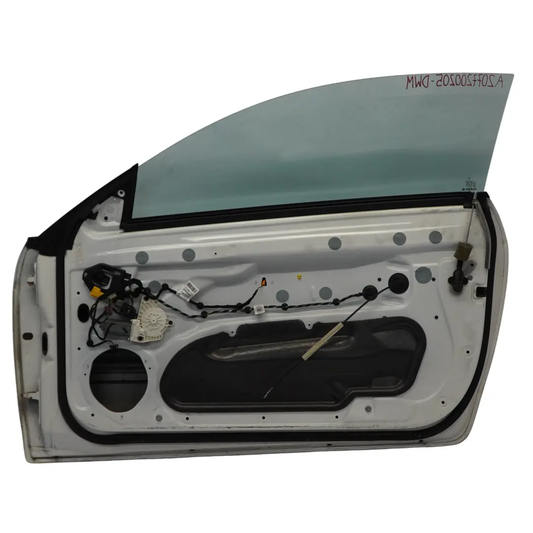 W207 Puerta Delantera Derecha A207 C207 Diamond White Metalic - 799 para Mercedes con número de pieza A2077200205 Mercedes W207 Puerta Delantera Derecha A207 C207 Diamond White Metalic - 799 - SKU A2077200205-DWM - Número de pieza A2077200205