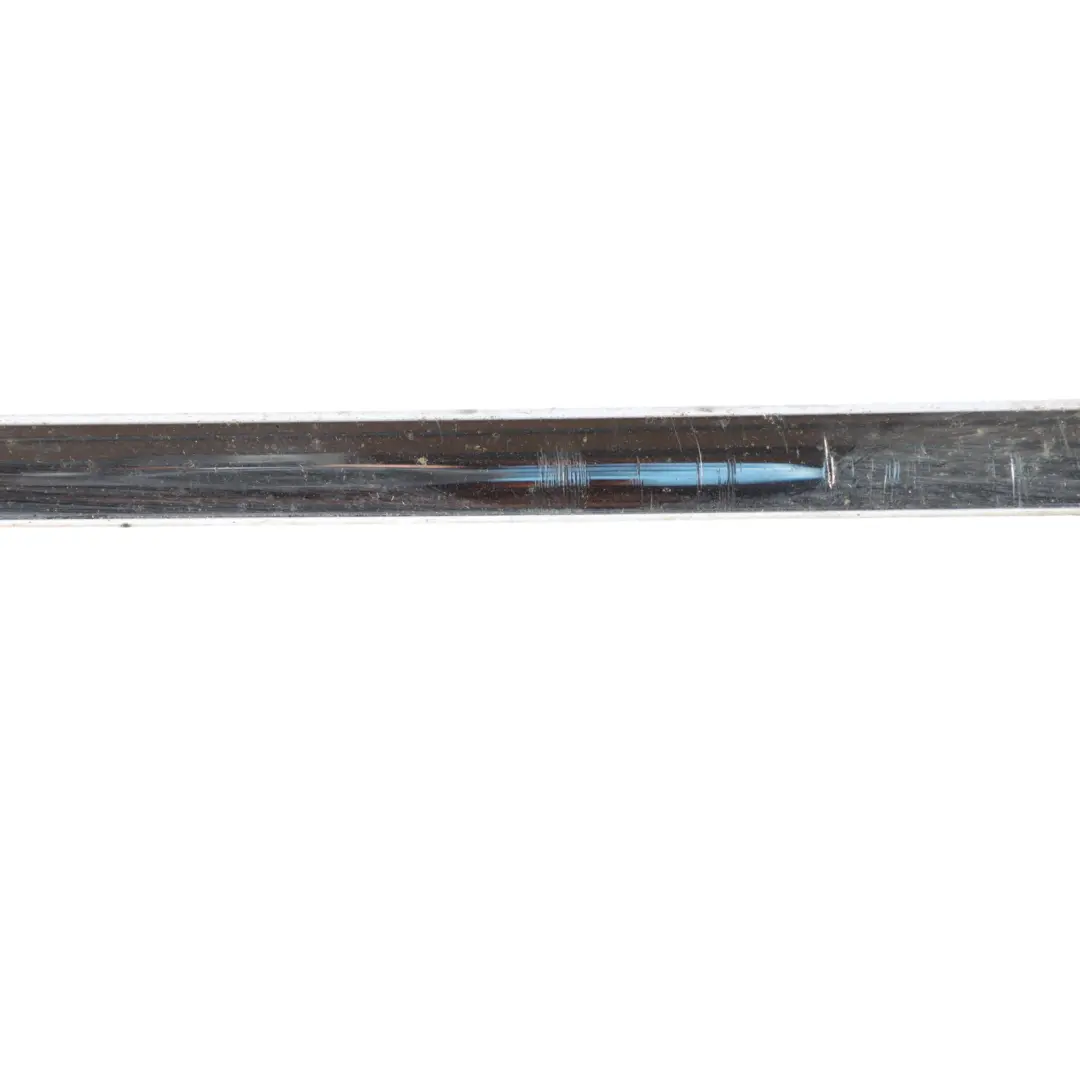 Mercedes C207 Moulure Bande Porte Avant Chrome Gauche - SKU A2077270122 - Numéro de pièce A2077270122