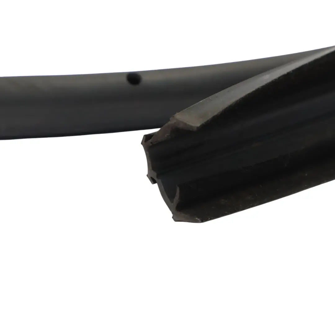 Mercedes C207 Joint D'Étanchéité Porte Avant Gauche Caoutchouc - SKU A2077270187-1 - Numéro de pièce A2077270187