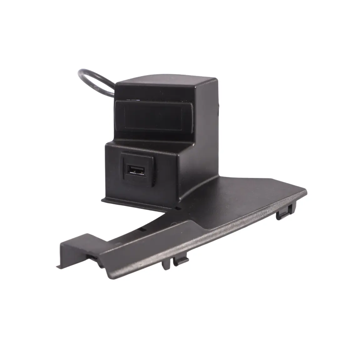  Centre Console Connector Mercedes W204 W207 USB Port Socket Trim - SKU A2078210411-1 - Part number A2078210411