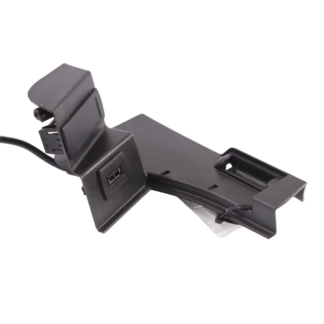  Centre Console Connector Mercedes W204 W207 USB Port Socket Trim - SKU A2078210411-1 - Part number A2078210411