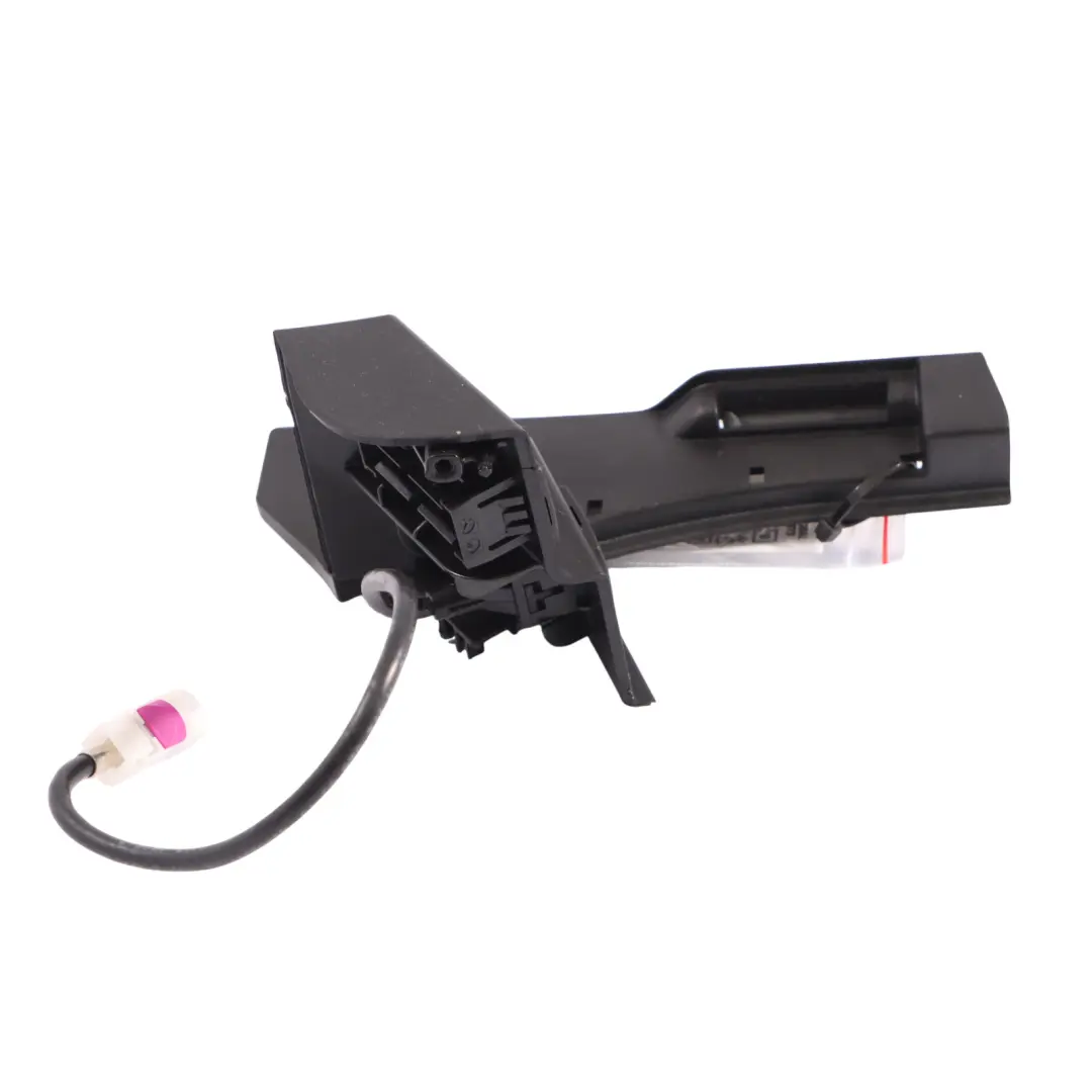  Console Centrale Mercedes W204 W207 Garniture Prise Port USB - SKU A2078210411-1 - Numéro de pièce A2078210411