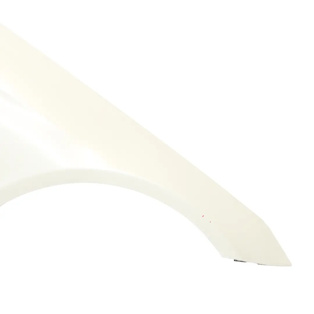 W207 Panel de ala Lateral Delantero Derecho Diamond White - 799 para Mercedes con número de pieza A2078800218 Mercedes W207 Panel de ala Lateral Delantero Derecho Diamond White - 799 - SKU A2078800218-DWM - Número de pieza A2078800218