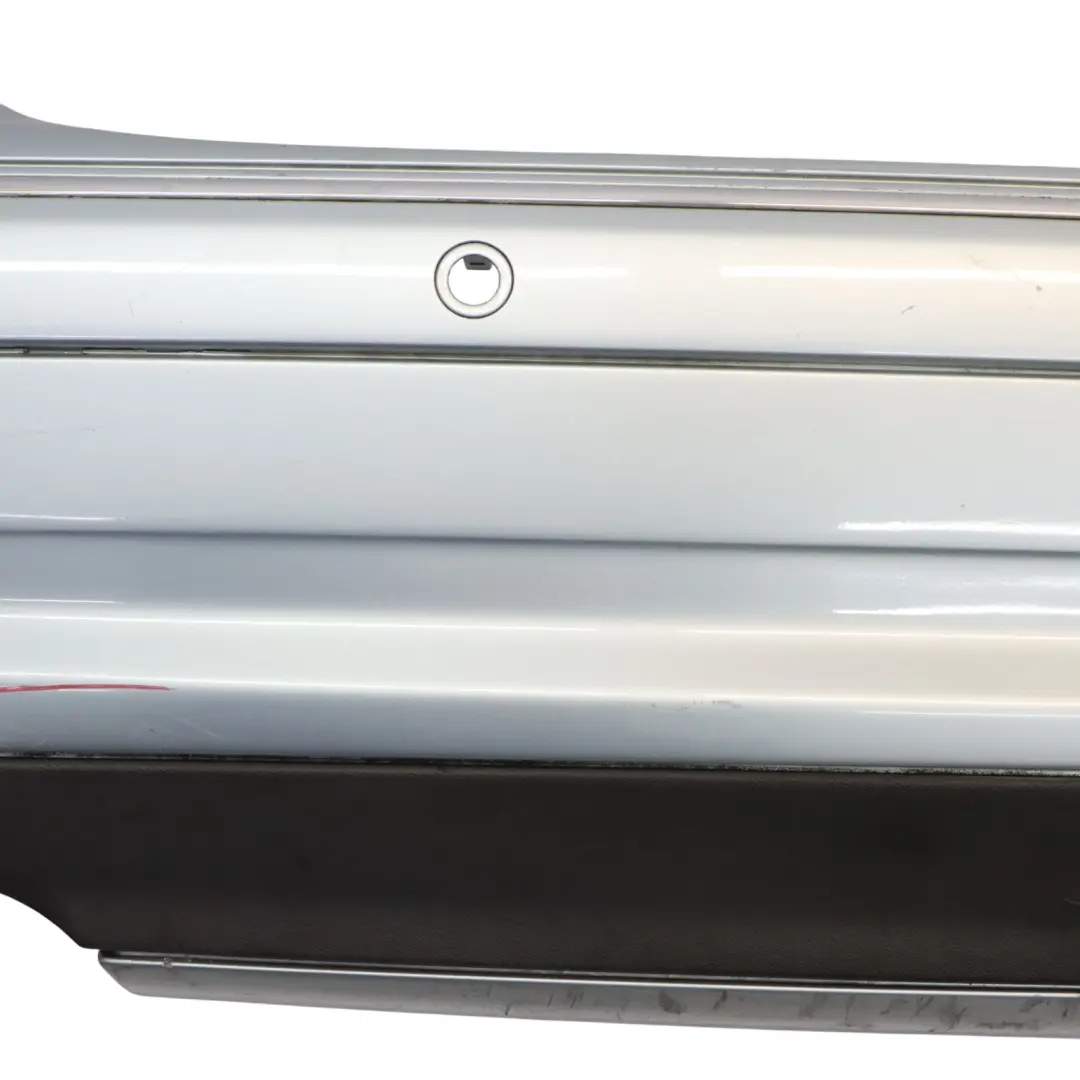 Zderzak Tylny AMG Tellurium Silver Srebrny Metalik - 762 do Mercedes W209 o numerze A2098851725 Mercedes W209 Zderzak Tylny AMG Tellurium Silver Srebrny Metalik - 762 - SKU A2098851725-TES - Numer Części A2098851725
