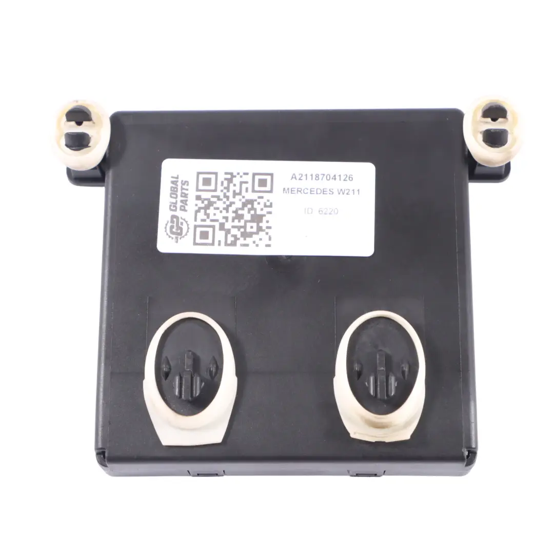 Mercedes W221 Module commande porte arrière droit - SKU A2118704126 - Numéro de pièce A2118704126