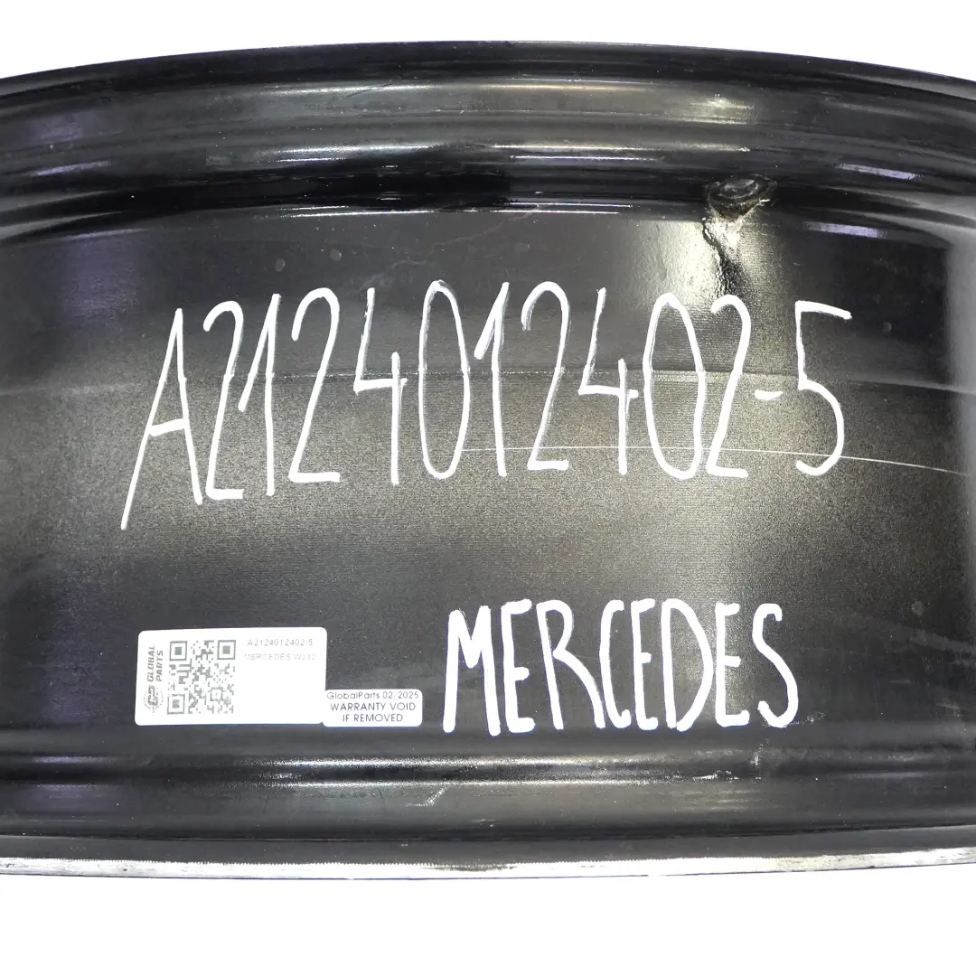 Hinterachse Leichtmetallfelge Alufelge 18" ET:54 9J für Mercedes W212 mit Teilenummer A2124012402 Mercedes W212 Hinterachse Leichtmetallfelge Alufelge 18" ET:54 9J - SKU A2124012402-5 - Teilenummer A2124012402