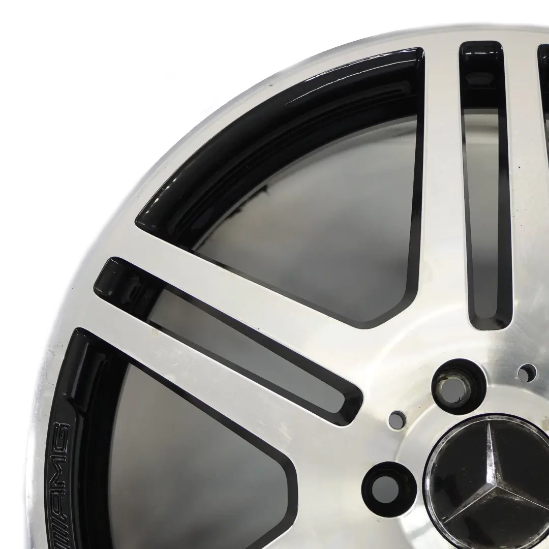 Felga Aluminiowa Tylna 18" ET:54 9J do Mercedes W212 o numerze A2124012402 Mercedes W212 Felga Aluminiowa Tylna 18" ET:54 9J - SKU A2124012402-5 - Numer Części A2124012402