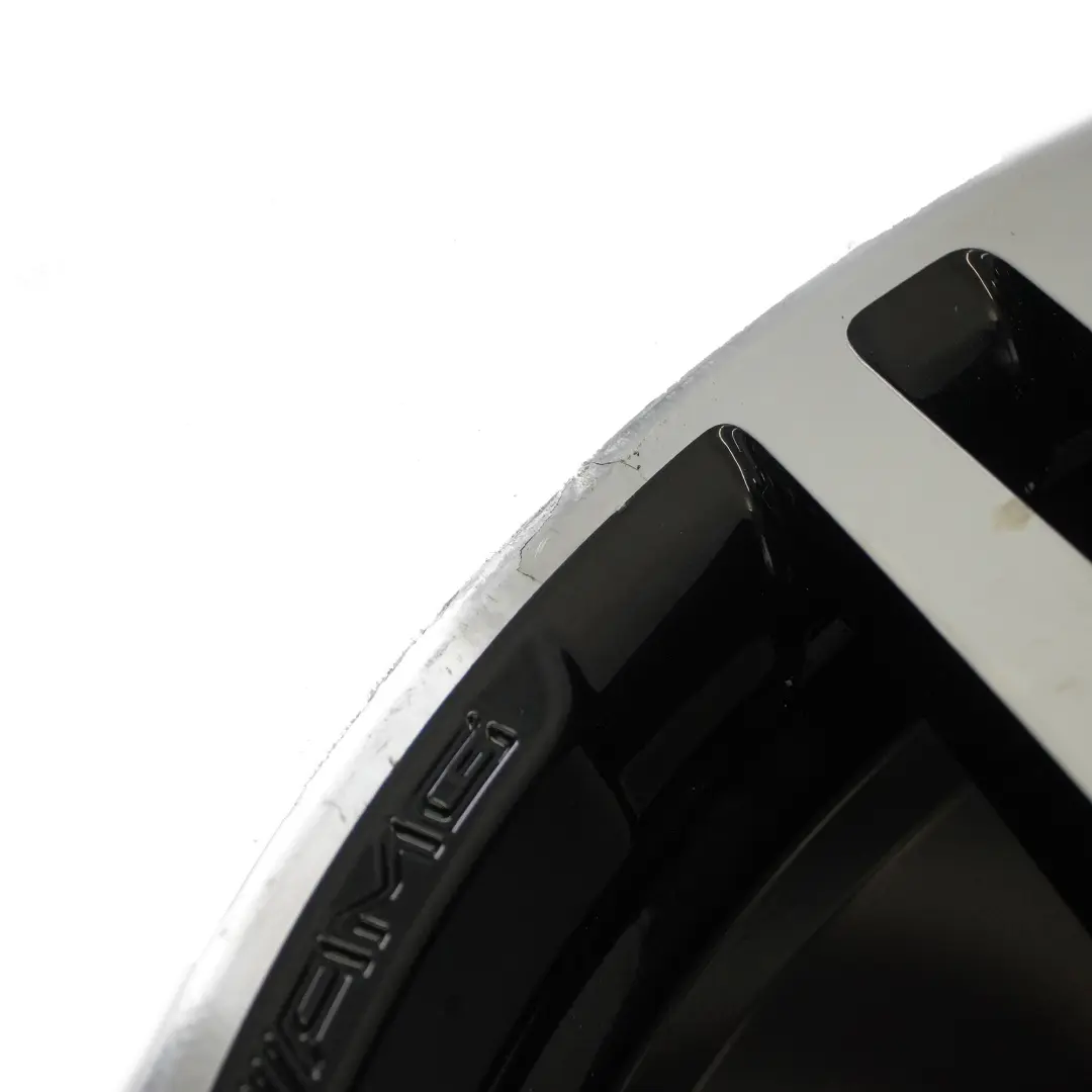 Cerchio In Lega Asse Posteriore 18" ET:54 9J per Mercedes W212 con numero di parte A2124012402 Mercedes W212 Cerchio In Lega Asse Posteriore 18" ET:54 9J - SKU A2124012402-5 - Numero di parte A2124012402