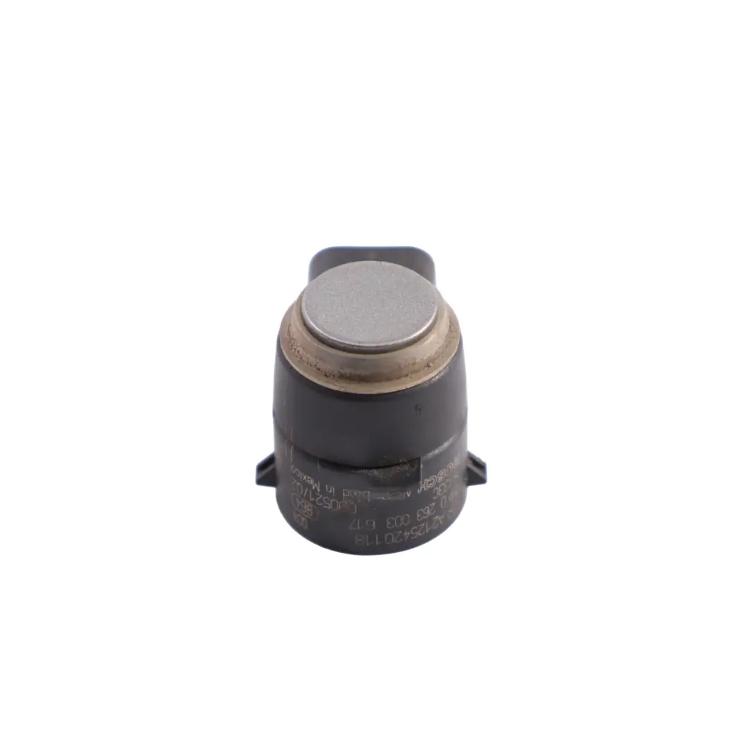 PDC Sensor Mercedes W204 W212 Distancia Aparcamiento Delantero Plata Paladio 792 para con número de pieza A2125420118 PDC Sensor Mercedes W204 W212 Distancia Aparcamiento Delantero Plata Paladio 792 - SKU A2125420118-PAL - Número de pieza A2125420118