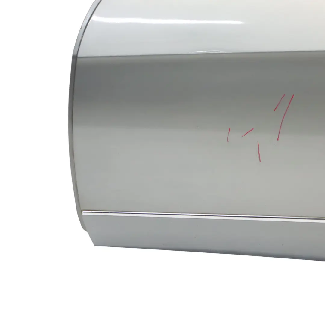 Puerta Delantera Izquierda Tapa Panel Palladium Silver - 792 para Mercedes W212 con número de pieza A2127200105 Mercedes W212 Puerta Delantera Izquierda Tapa Panel Palladium Silver - 792 - SKU A2127200105-PAL2 - Número de pieza A2127200105