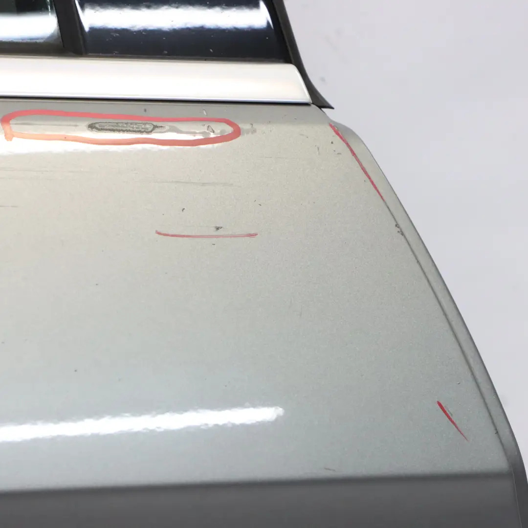 Porta Posteriore Destra Pannello Copertura Palladium Silver 792 per Mercedes W212 con numero di parte A2127300205 Mercedes W212 Porta Posteriore Destra Pannello Copertura Palladium Silver 792 - SKU A2127300205-PAL1 - Numero di parte A2127300205