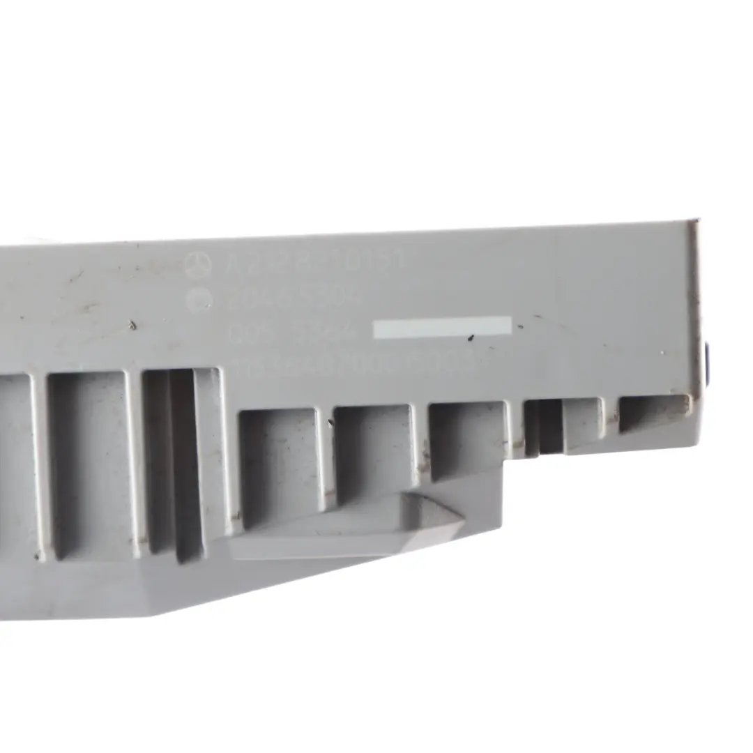 Mercedes R172 C204 W207 Motorhaubenverriegelung Federschloss Riegel - SKU A2128210151 - Teilenummer A2128210151