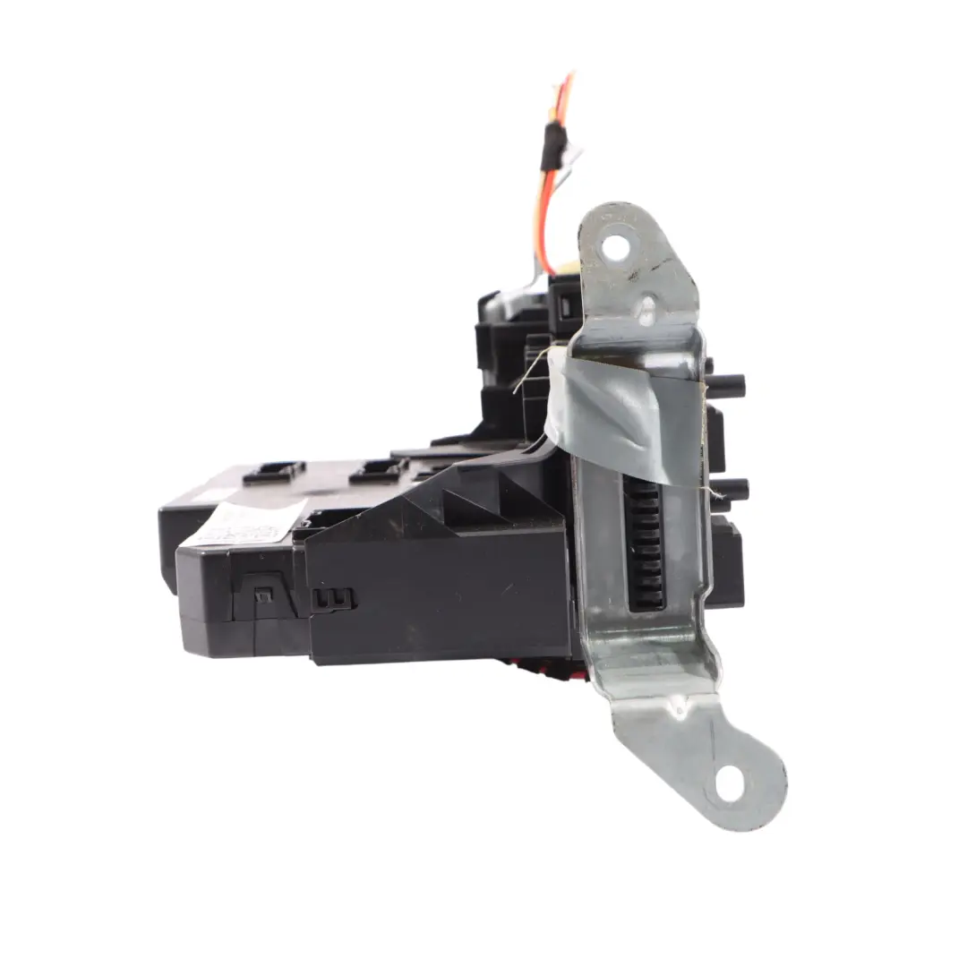 Sicherungskasten hinten SAM Relais Steuergerät Modul für Mercedes W212 mit Teilenummer A2129003702 Mercedes W212 Sicherungskasten hinten SAM Relais Steuergerät Modul - SKU A2129003702 - Teilenummer A2129003702