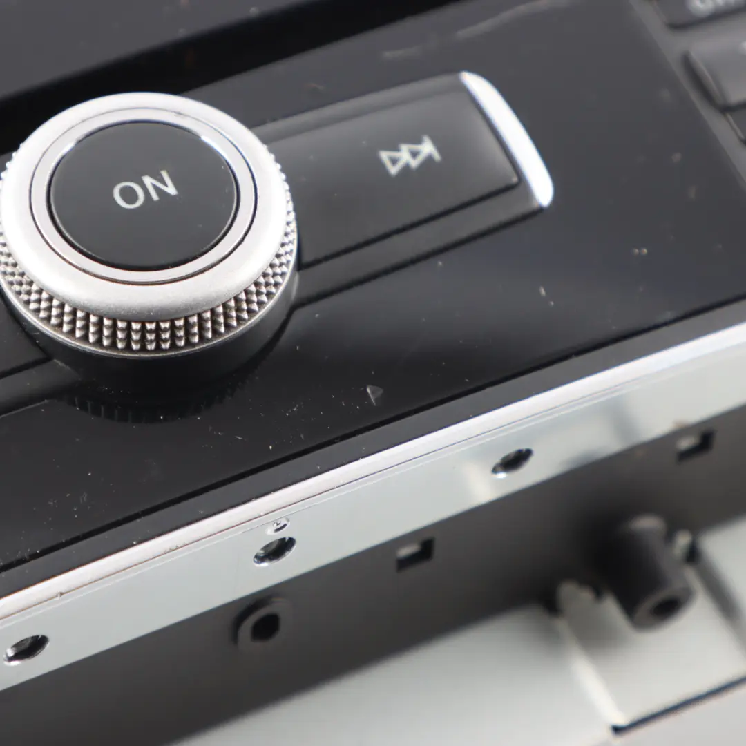 Mercedes W212 Audio 20 Lettore CD Audio Stereo - SKU A2129003908 - Numero di parte A2129003908