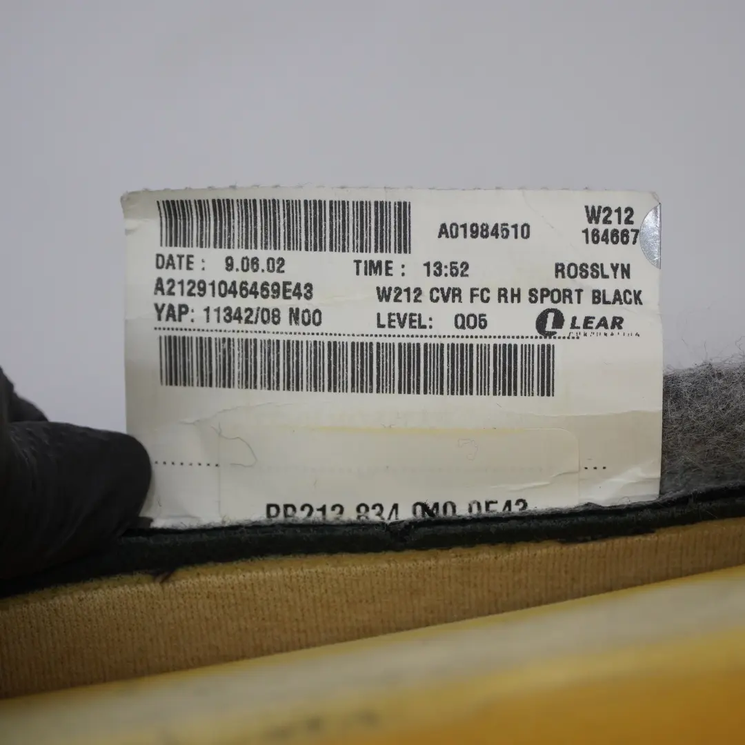 Coussin Inférieur Siège Avant Chauffant Gauche Cuir Noir pour Mercedes W212 à propos du numéro de pièce A2129104646 Mercedes W212 Coussin Inférieur Siège Avant Chauffant Gauche Cuir Noir - SKU A2129104646 - Numéro de pièce A2129104646