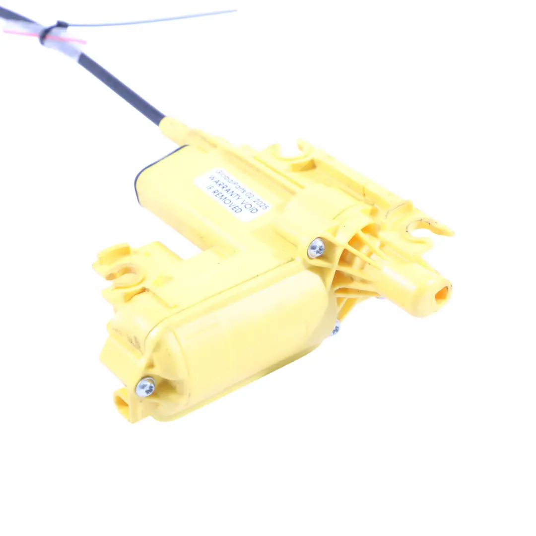 Zamek System Domykania Drzwi Prawy Tył do Mercedes W213 W223 o numerze A2137600600 Mercedes W213 W223 Zamek System Domykania Drzwi Prawy Tył - SKU A2137600600 - Numer Części A2137600600