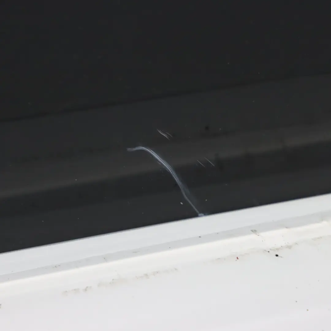 W219 CLS Porte Avant Gauche Obsidian Black Czarny Metalik - 197 pour Mercedes à propos du numéro de pièce A2197200105 Mercedes W219 CLS Porte Avant Gauche Obsidian Black Czarny Metalik - 197 - SKU A2197200105-OB1 - Numéro de pièce A2197200105