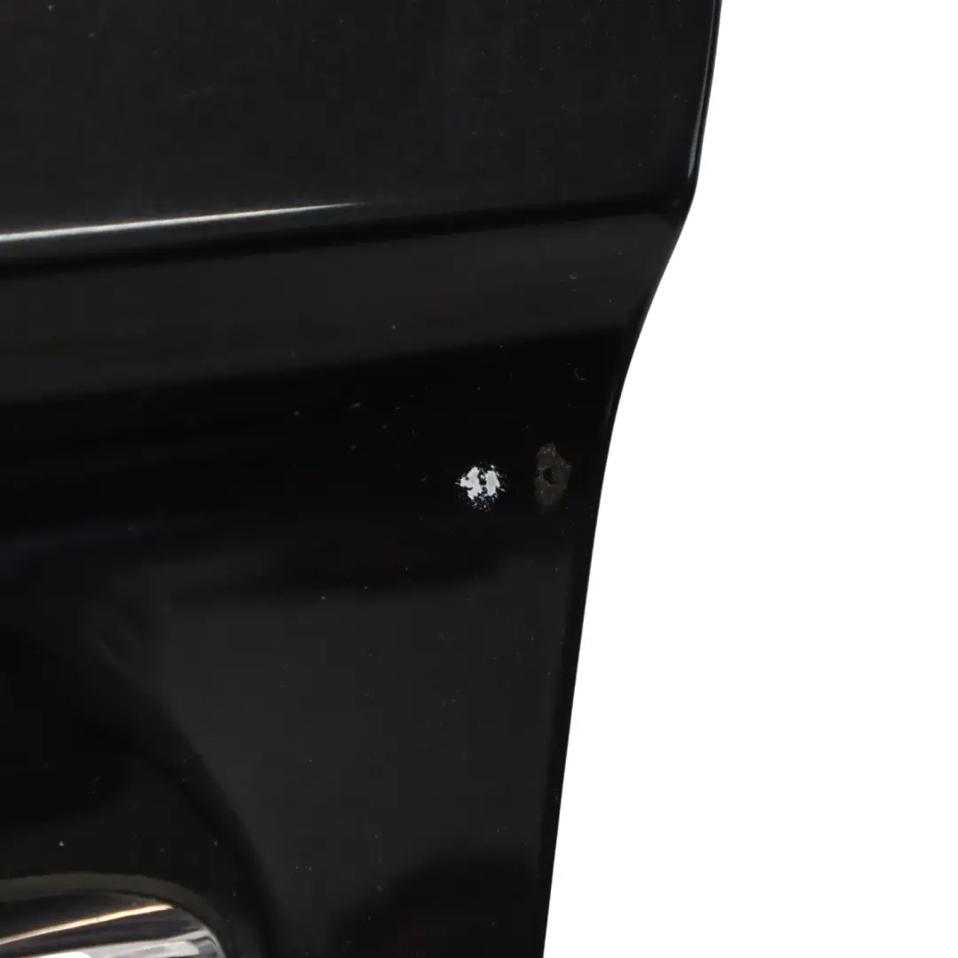 W219 CLS Porta Anteriore Sinistra Obsidian Black Metallic - 197 per Mercedes con numero di parte A2197200105 Mercedes W219 CLS Porta Anteriore Sinistra Obsidian Black Metallic - 197 - SKU A2197200105-OB1 - Numero di parte A2197200105