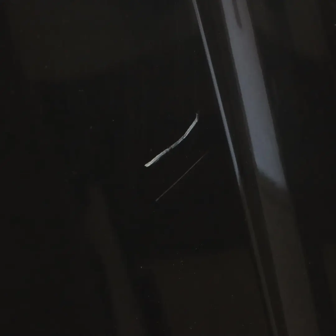 W219 Maska Pokrywa Silnika Obsidian Black Czarny Metalik - 197 do Mercedes o numerze A2198800357 Mercedes W219 Maska Pokrywa Silnika Obsidian Black Czarny Metalik - 197 - SKU A2198800357-OB1 - Numer Części A2198800357